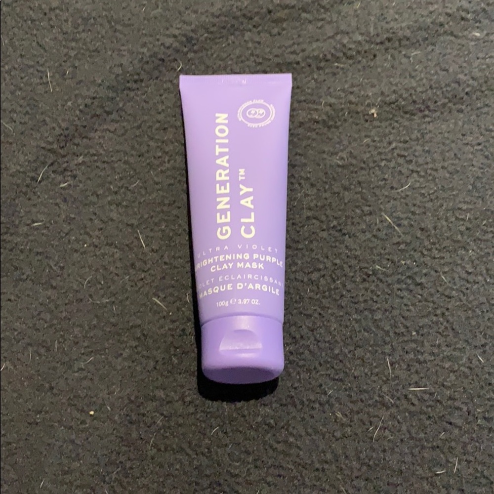 Generation clay ultra brightening purple clay mask